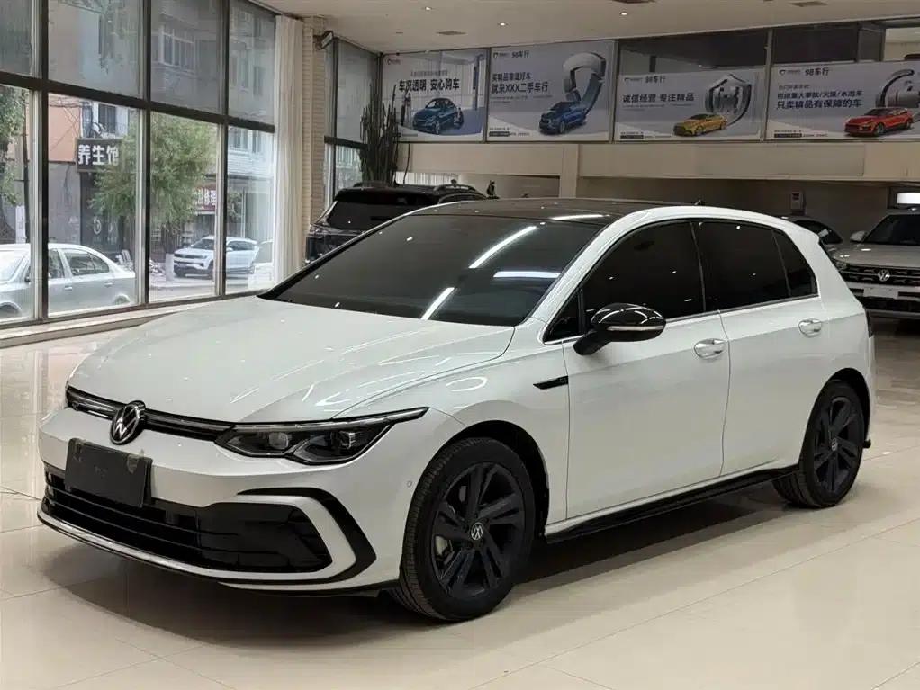 2023 Golf 280TSI DSG R-Line Lite — миниатюра 1