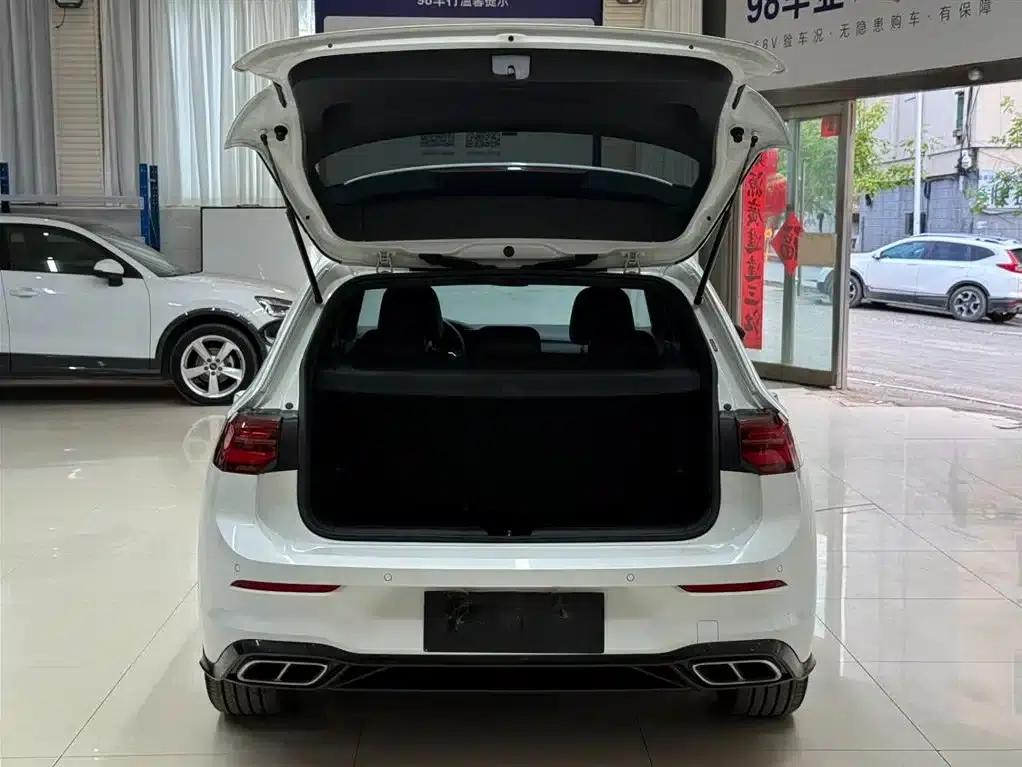 2023 Golf 280TSI DSG R-Line Lite — миниатюра 23