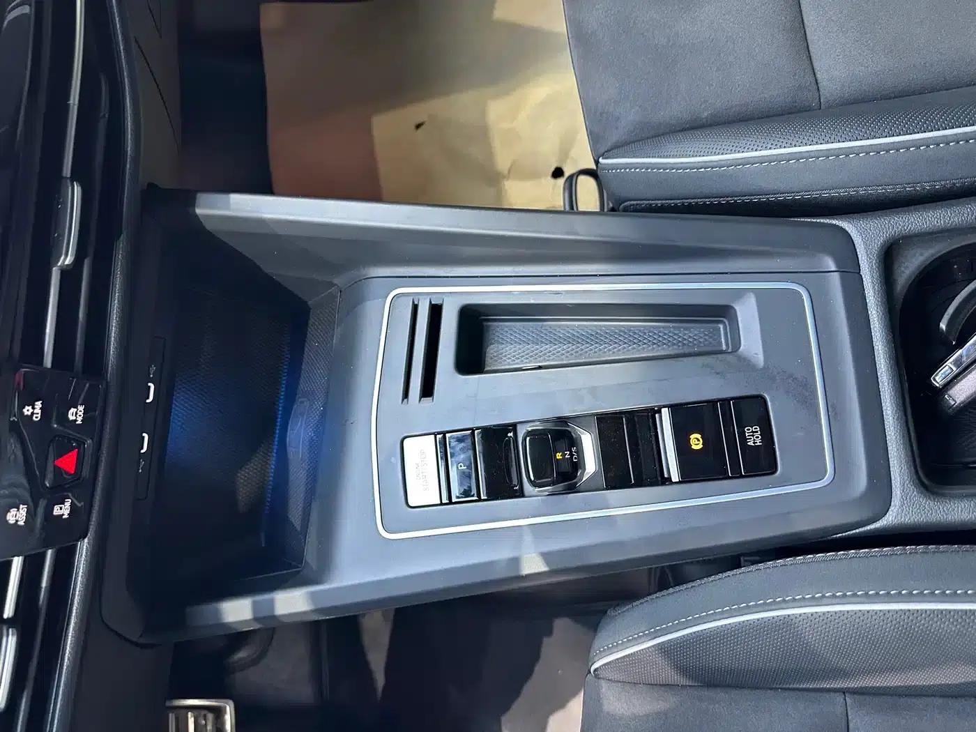 2023 Golf 280TSI DSG R-Line — миниатюра 19