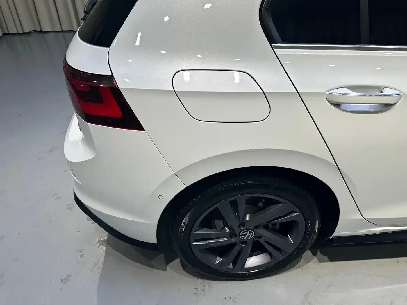 2023 Golf 280TSI DSG R-Line — миниатюра 29