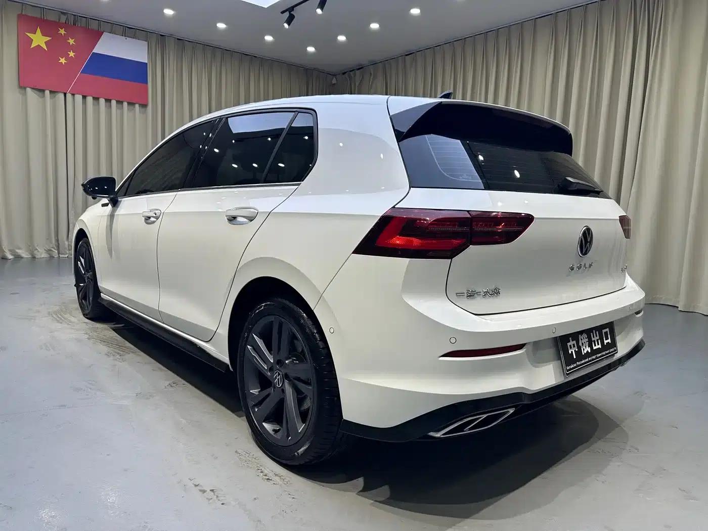 2023 Golf 280TSI DSG R-Line — миниатюра 5