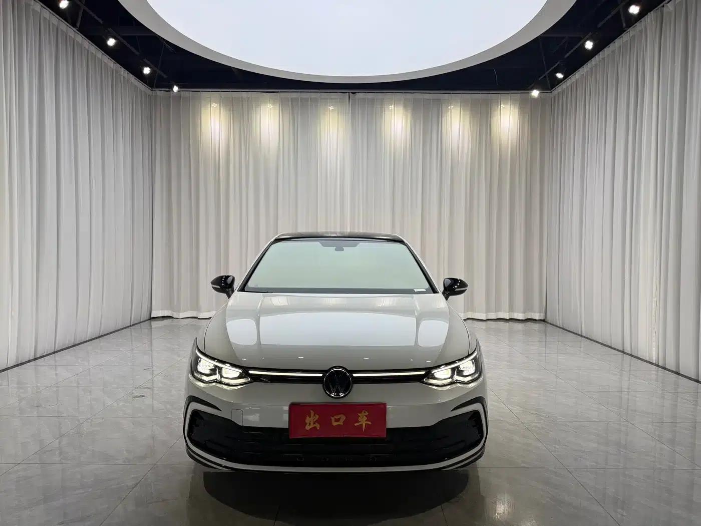 2023 Golf 280TSI DSG R-Line Lite — миниатюра 2
