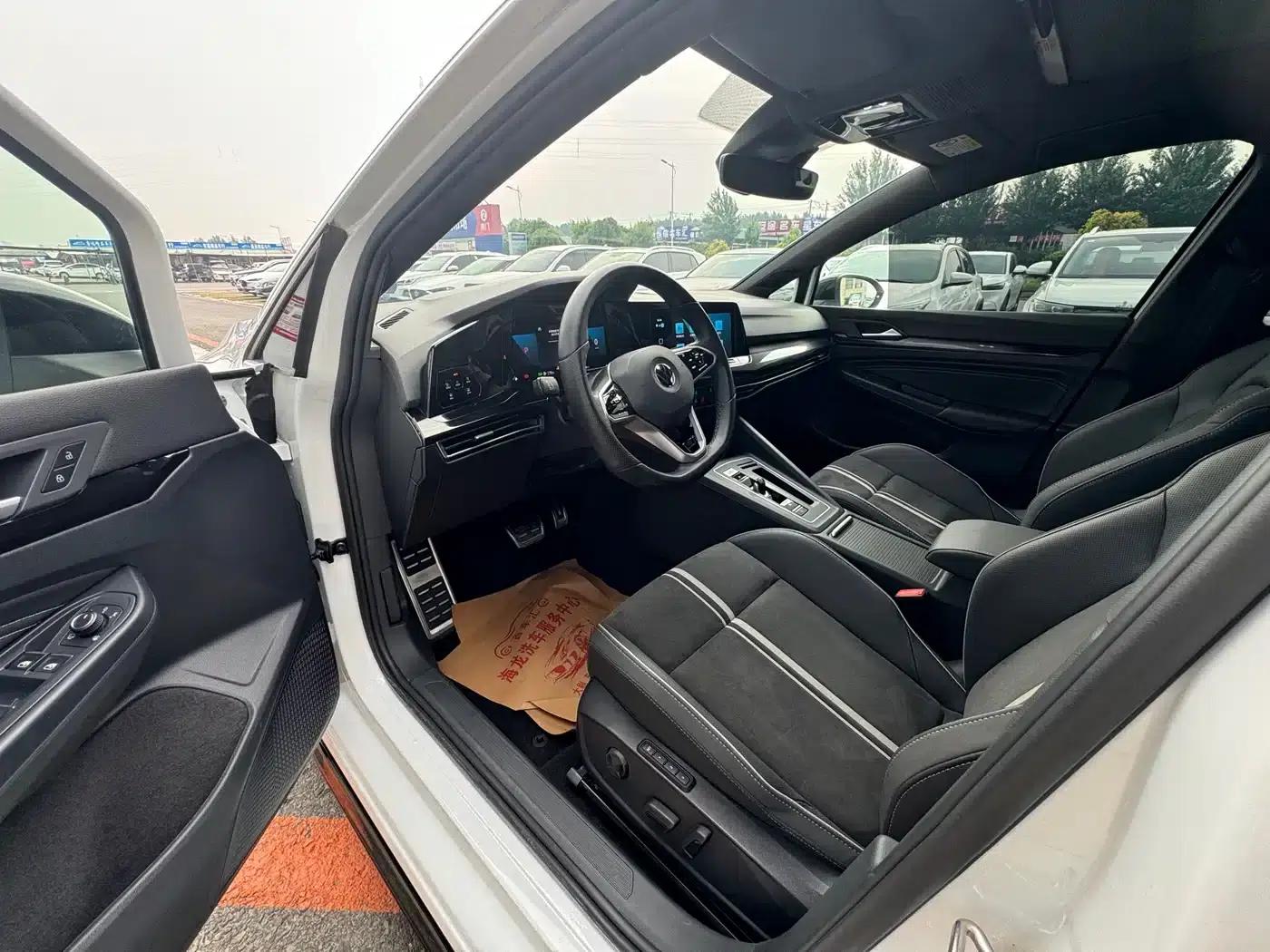 2021 Golf 280TSI DSG R-Line — миниатюра 8