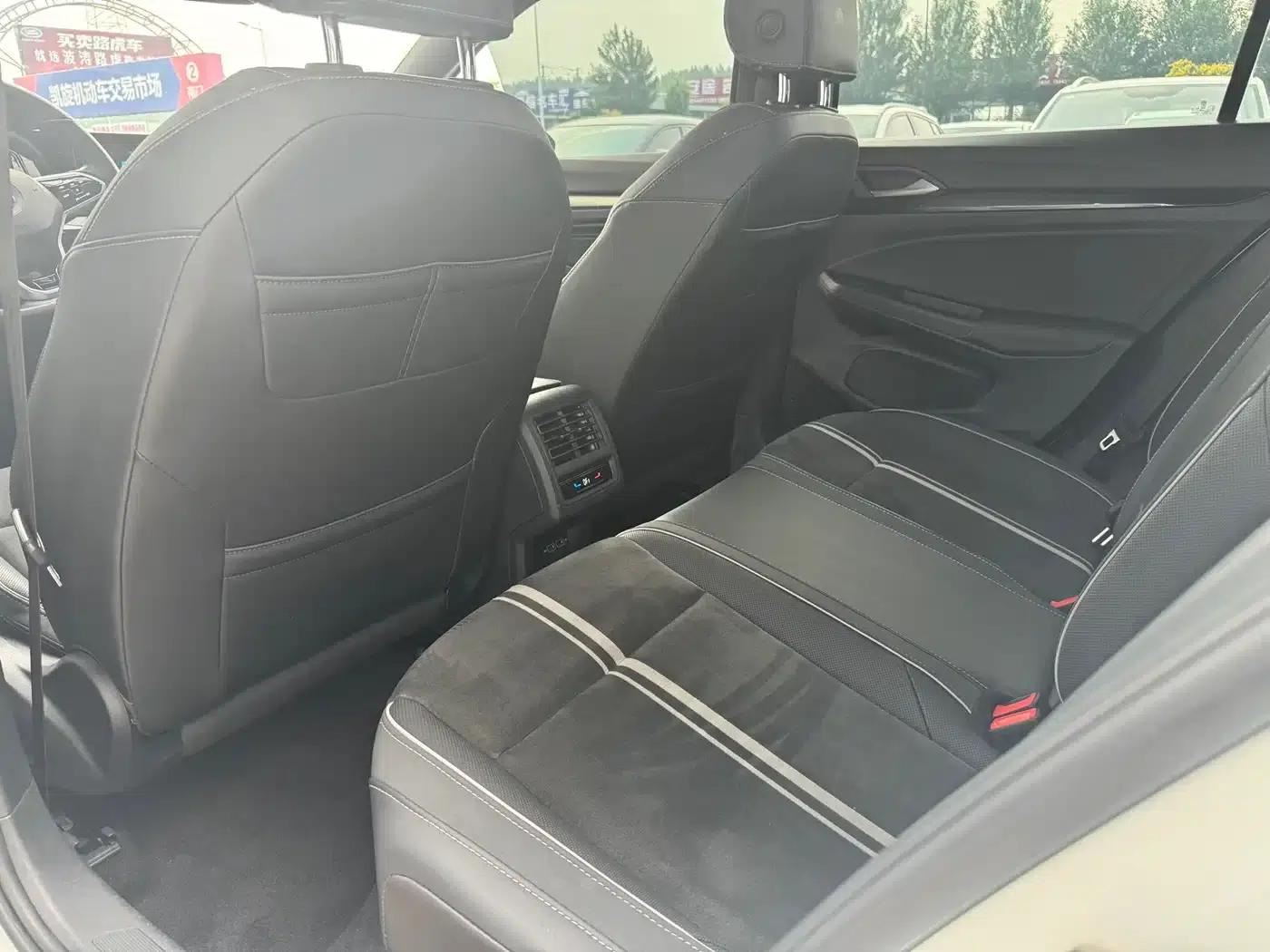 2021 Golf 280TSI DSG R-Line — миниатюра 9