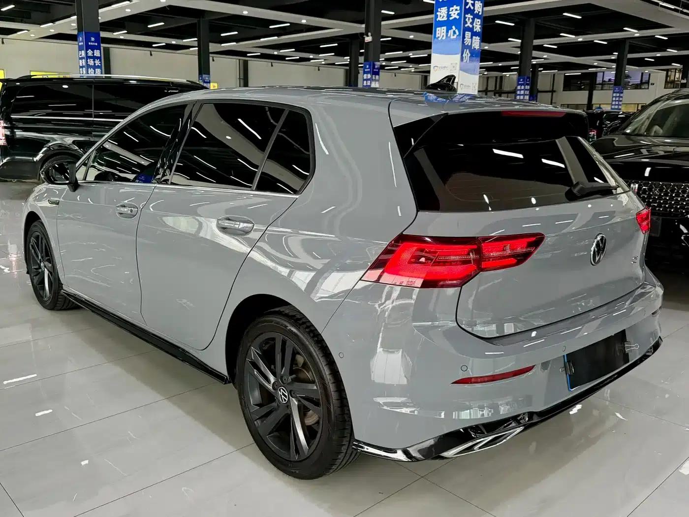 2023 Golf 280TSI DSG R-Line Lite — миниатюра 9