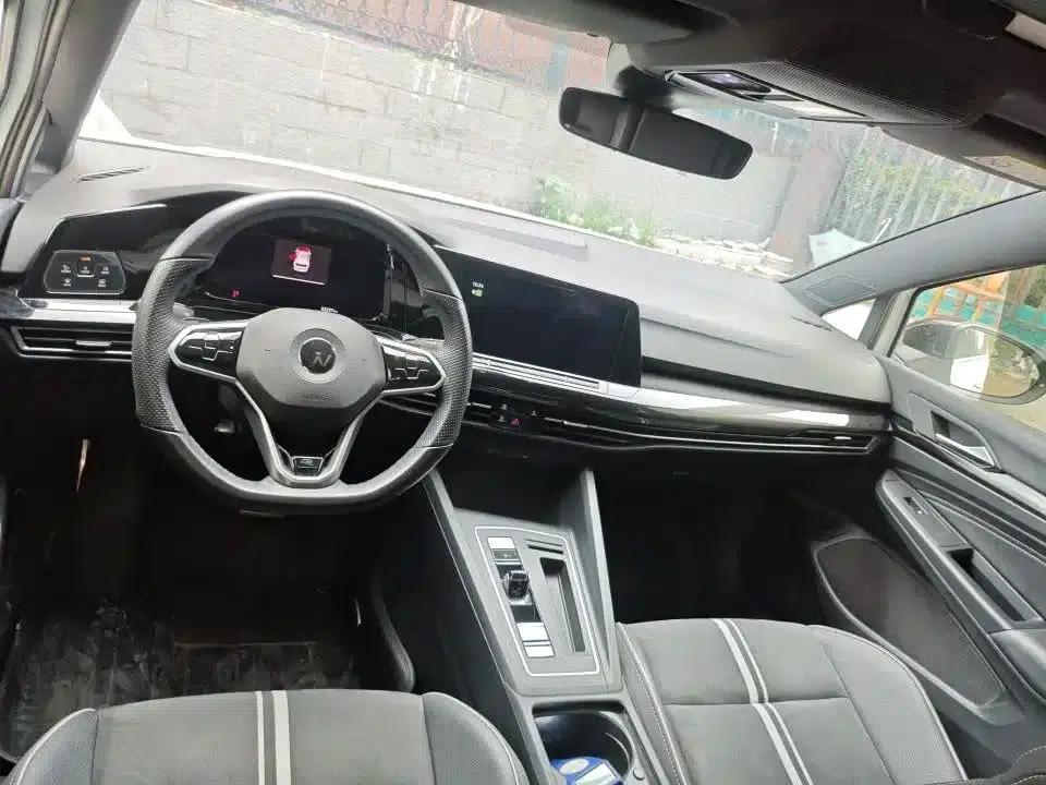 2021 Golf 280TSI DSG R-Line — миниатюра 5