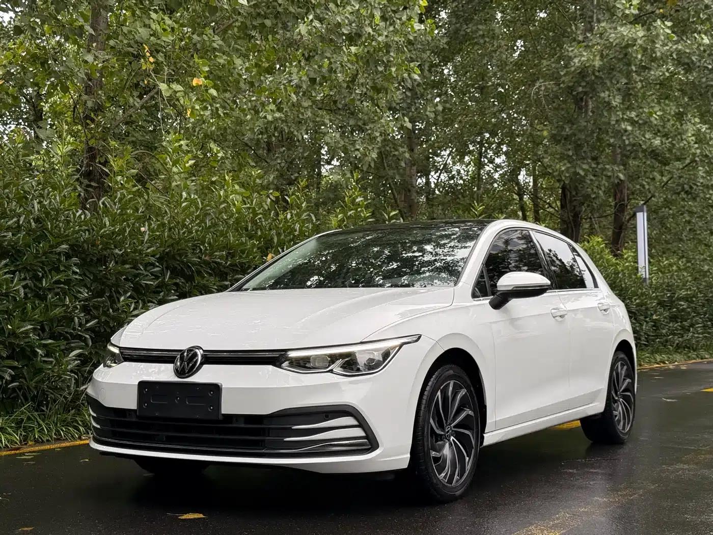 2023 Golf 280TSI DSG Pro — миниатюра 1