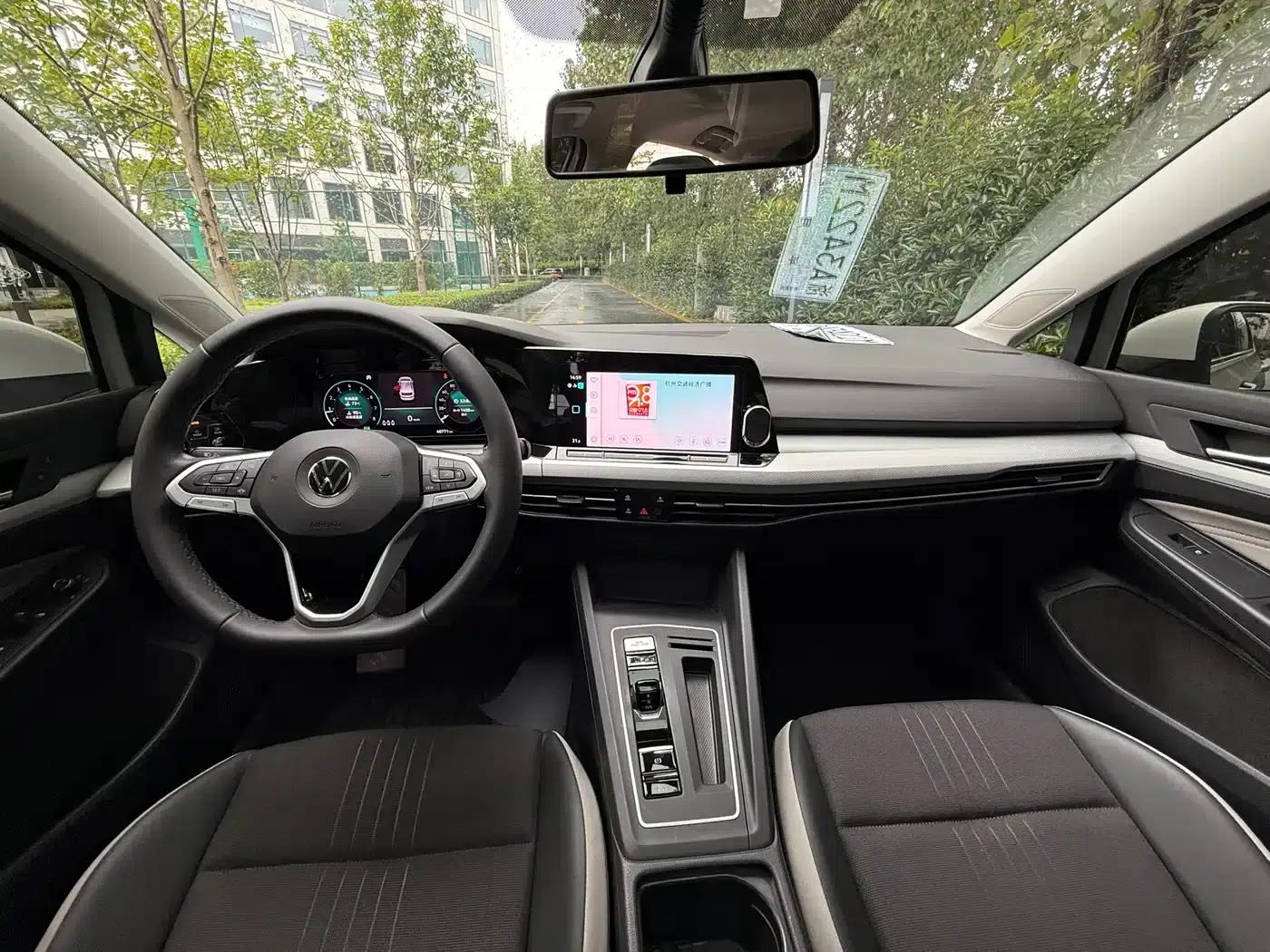 2023 Golf 280TSI DSG Pro — миниатюра 8
