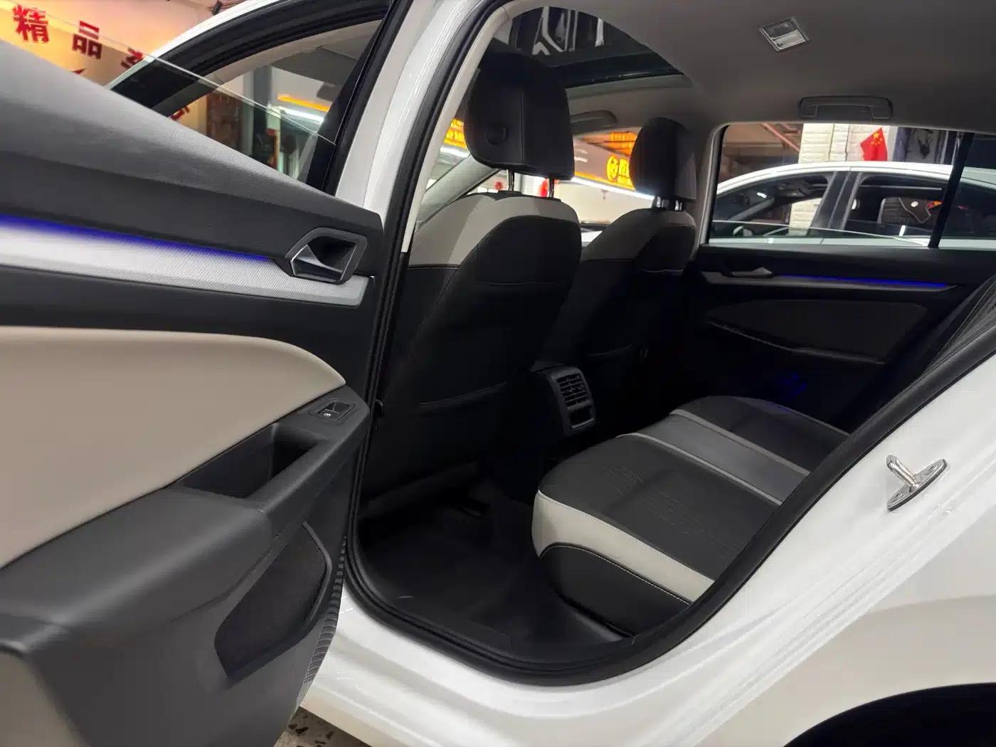 2021 Golf 280TSI DSG Pro — миниатюра 23