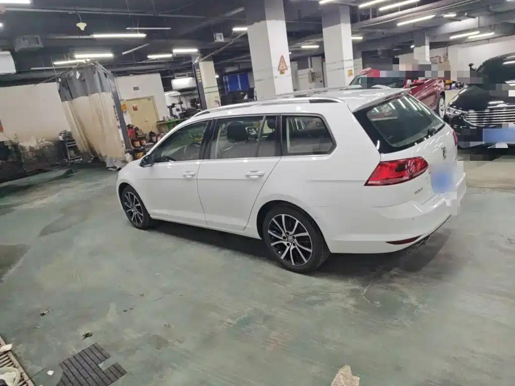 2014 Golf 1.4TSI Luxury Touring Edition (Imported) — миниатюра 7