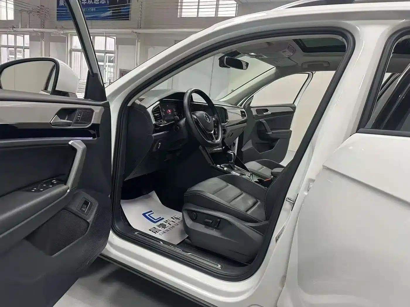 Tayron 2022 330TSI 2WD Luxury Intelligent Edition — миниатюра 11