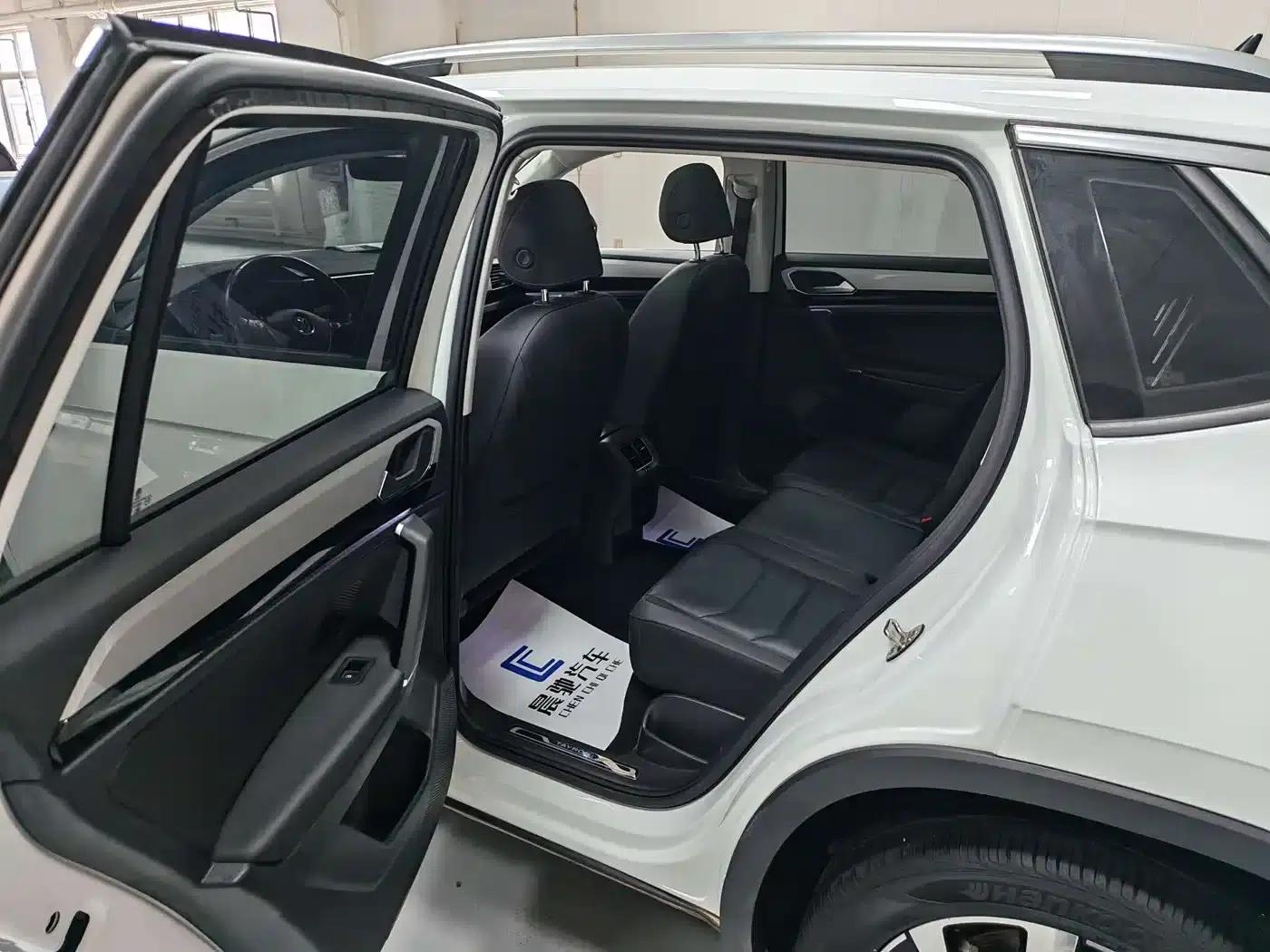 Tayron 2022 330TSI 2WD Luxury Intelligent Edition — миниатюра 14