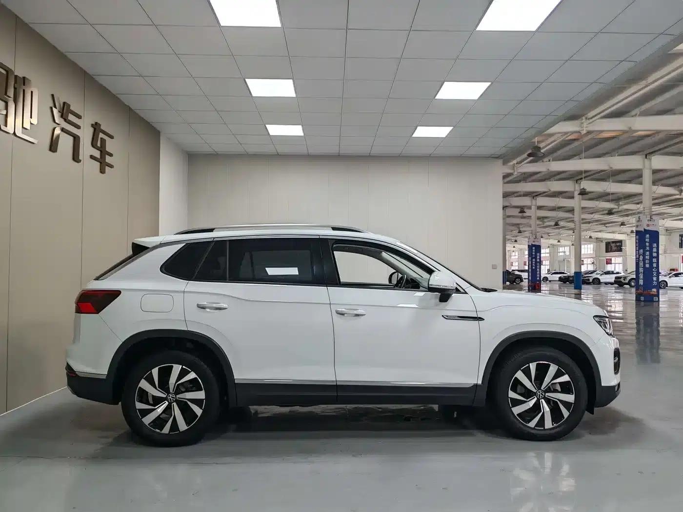 Tayron 2022 330TSI 2WD Luxury Intelligent Edition — миниатюра 7