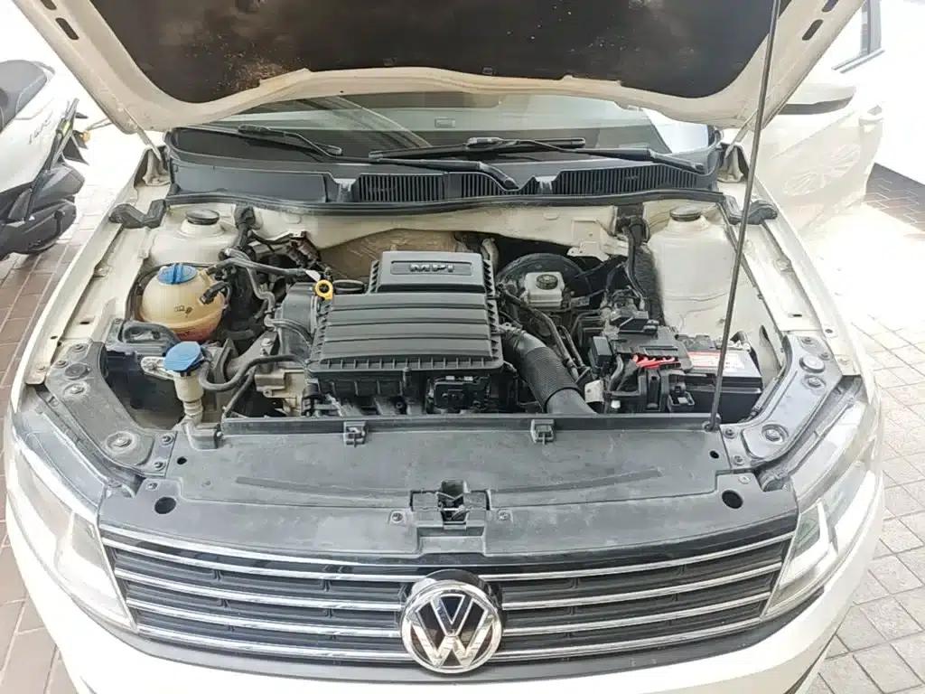 2017 Volkswagen Lavida 1.6L Automatic Fashion Edition — миниатюра 20