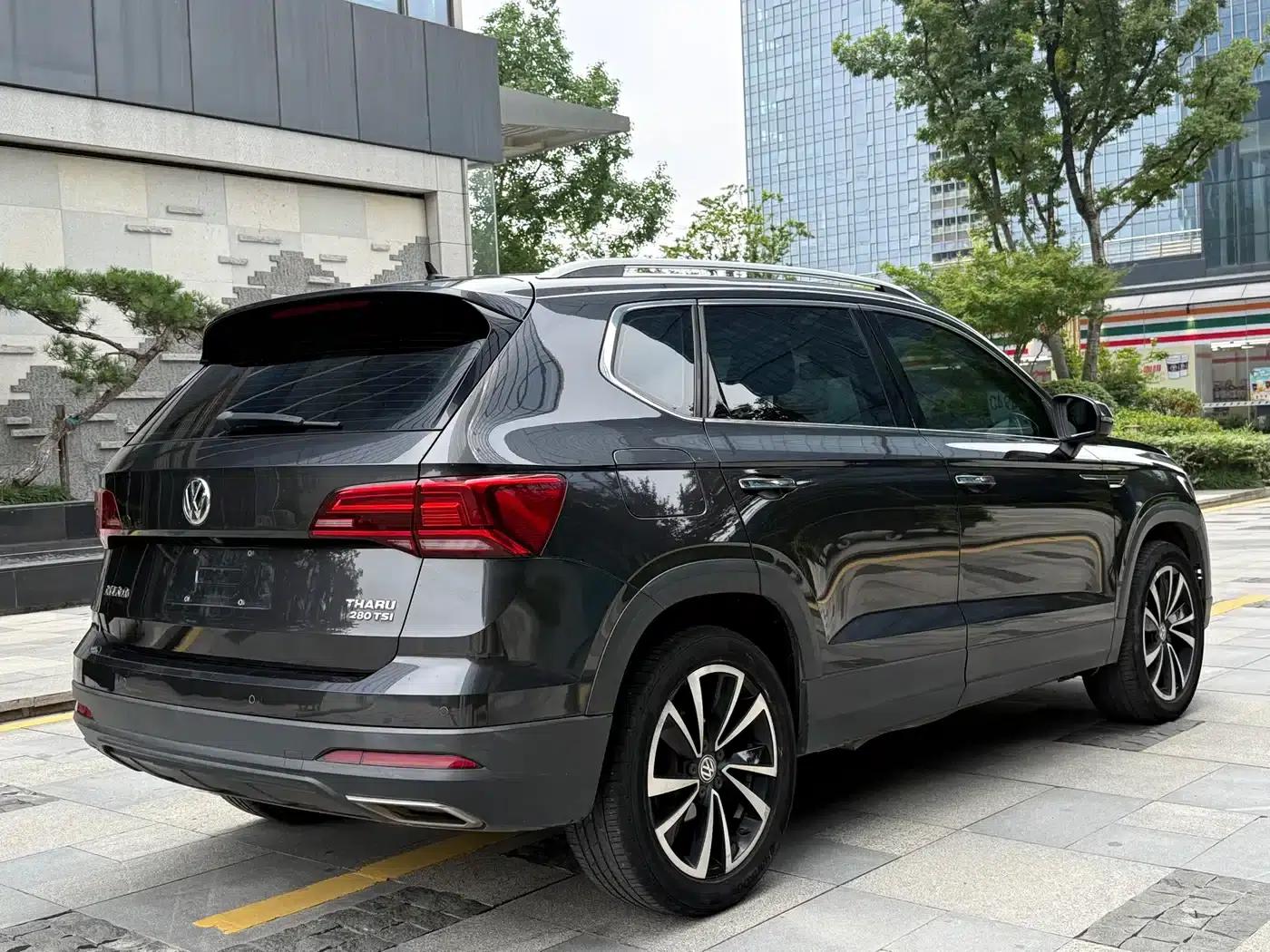 Tharu 2020 280TSI 2WD Luxury Edition (China VI Emission Standard) — миниатюра 4