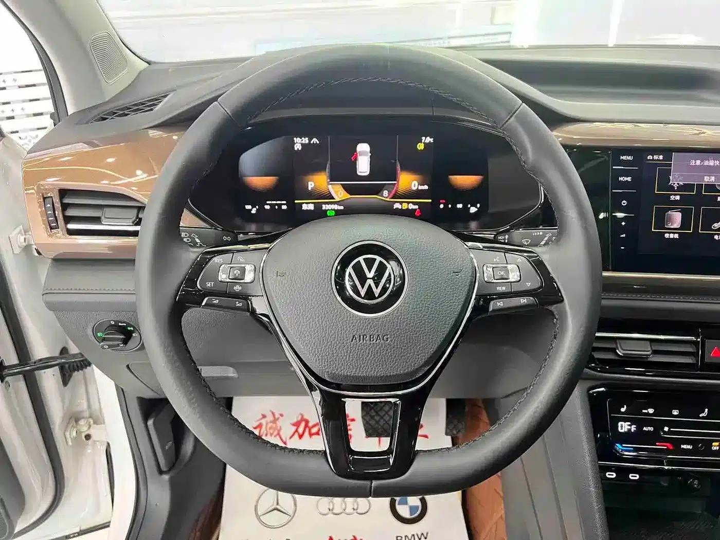 Tharu 2022 280TSI 2WD Luxury Edition — миниатюра 11