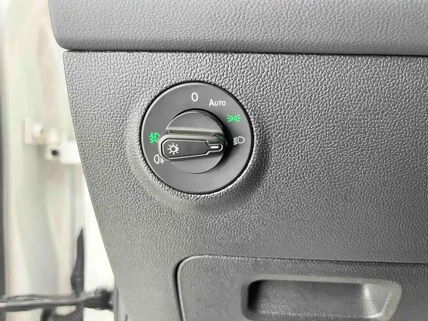 Tharu 2022 280TSI 2WD Luxury Edition — миниатюра 10