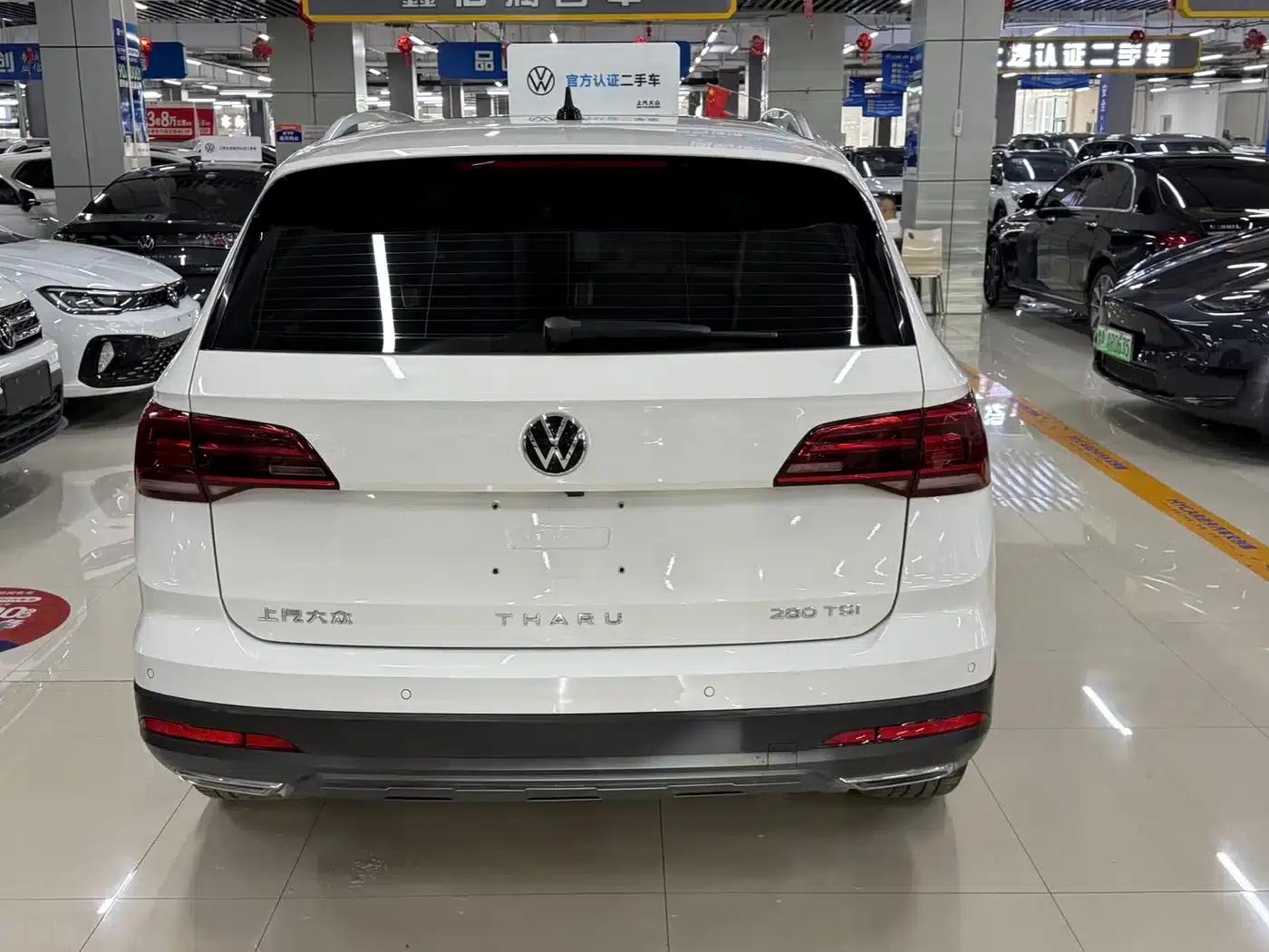 Tharu 2022 280TSI 2WD Luxury Edition — миниатюра 4