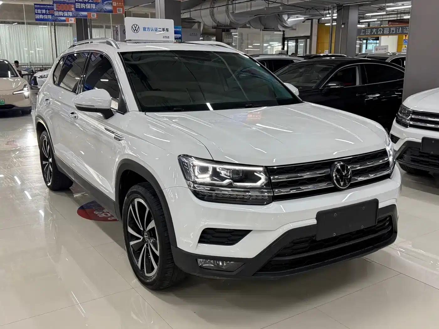 Tharu 2022 280TSI 2WD Luxury Edition — миниатюра 6