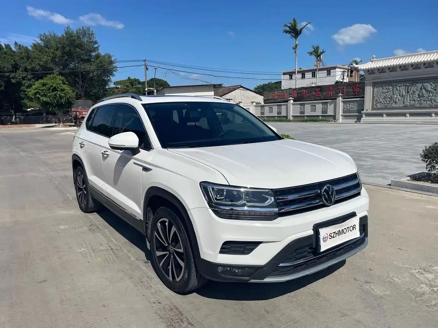 Tharu 2022 330TSI 4WD Luxury Edition — миниатюра 3