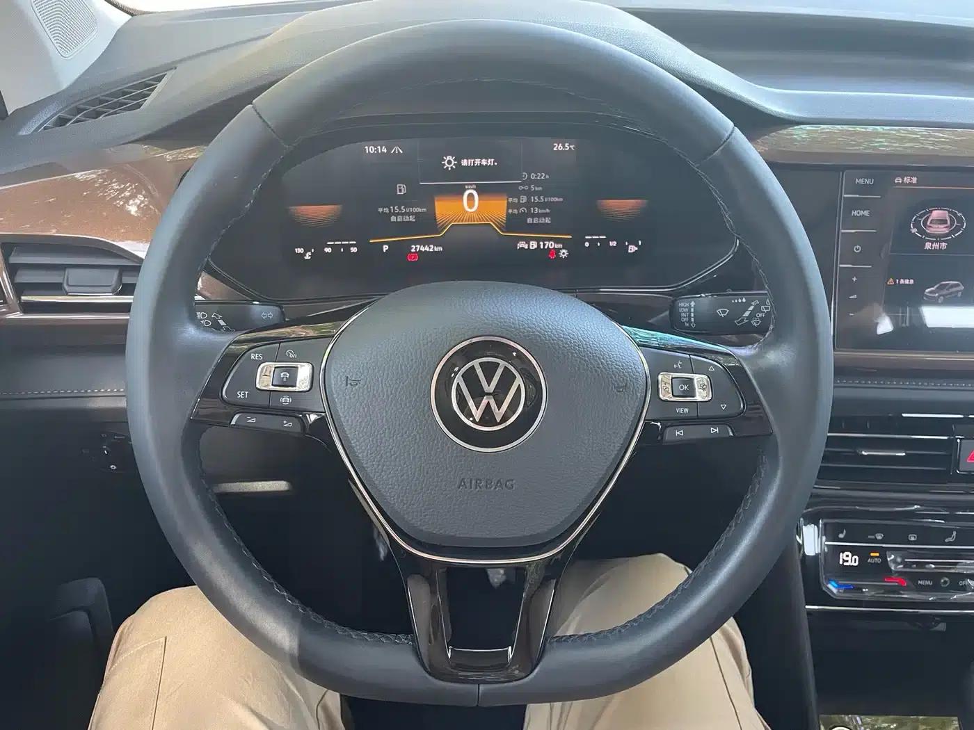 Tharu 2022 330TSI 4WD Luxury Edition — миниатюра 10