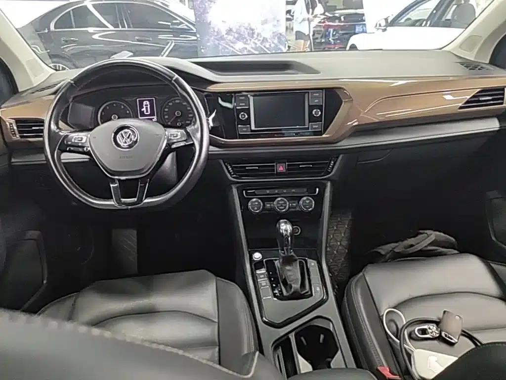 Tharu 2020 280TSI 2WD Comfort Edition (China VI Emission Standard) — миниатюра 10