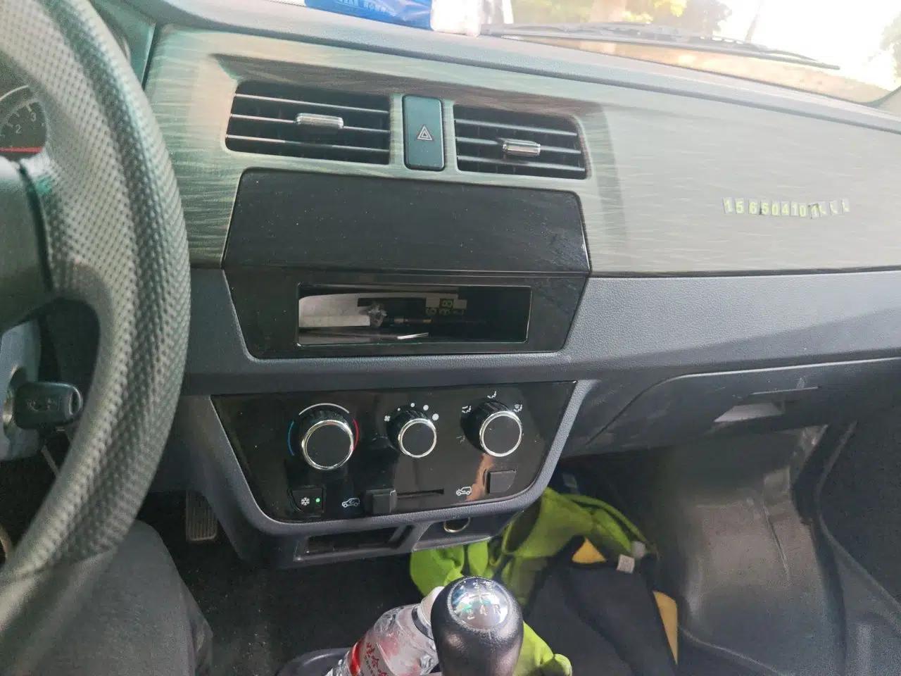 Jinbei Hiace X30 2021 1.5L Standard Version Air-Conditioner-Free Van China VI Emission Standard SWC15M — миниатюра 13