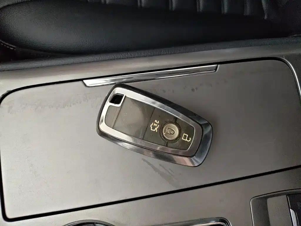 2020 Ford Mondeo EcoBoost 180 Fashion Edition — миниатюра 17