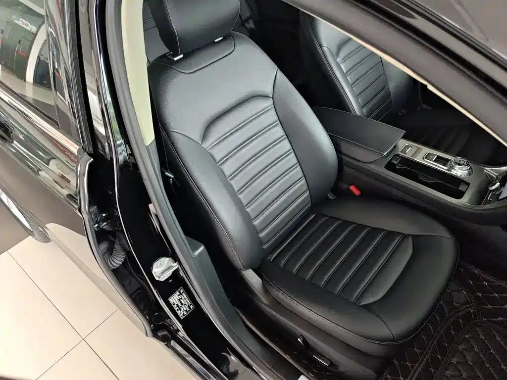 2020 Ford Mondeo EcoBoost 180 Fashion Edition — миниатюра 20