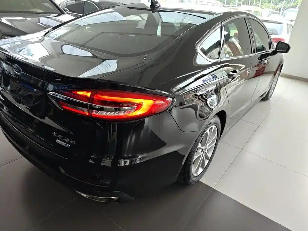 2020 Ford Mondeo EcoBoost 180 Fashion Edition — миниатюра 5