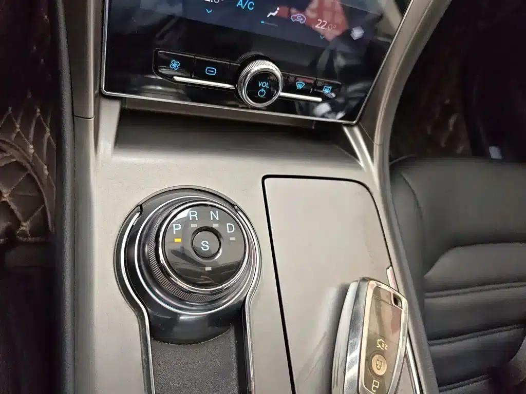 2020 Ford Mondeo EcoBoost 180 Fashion Edition — миниатюра 10