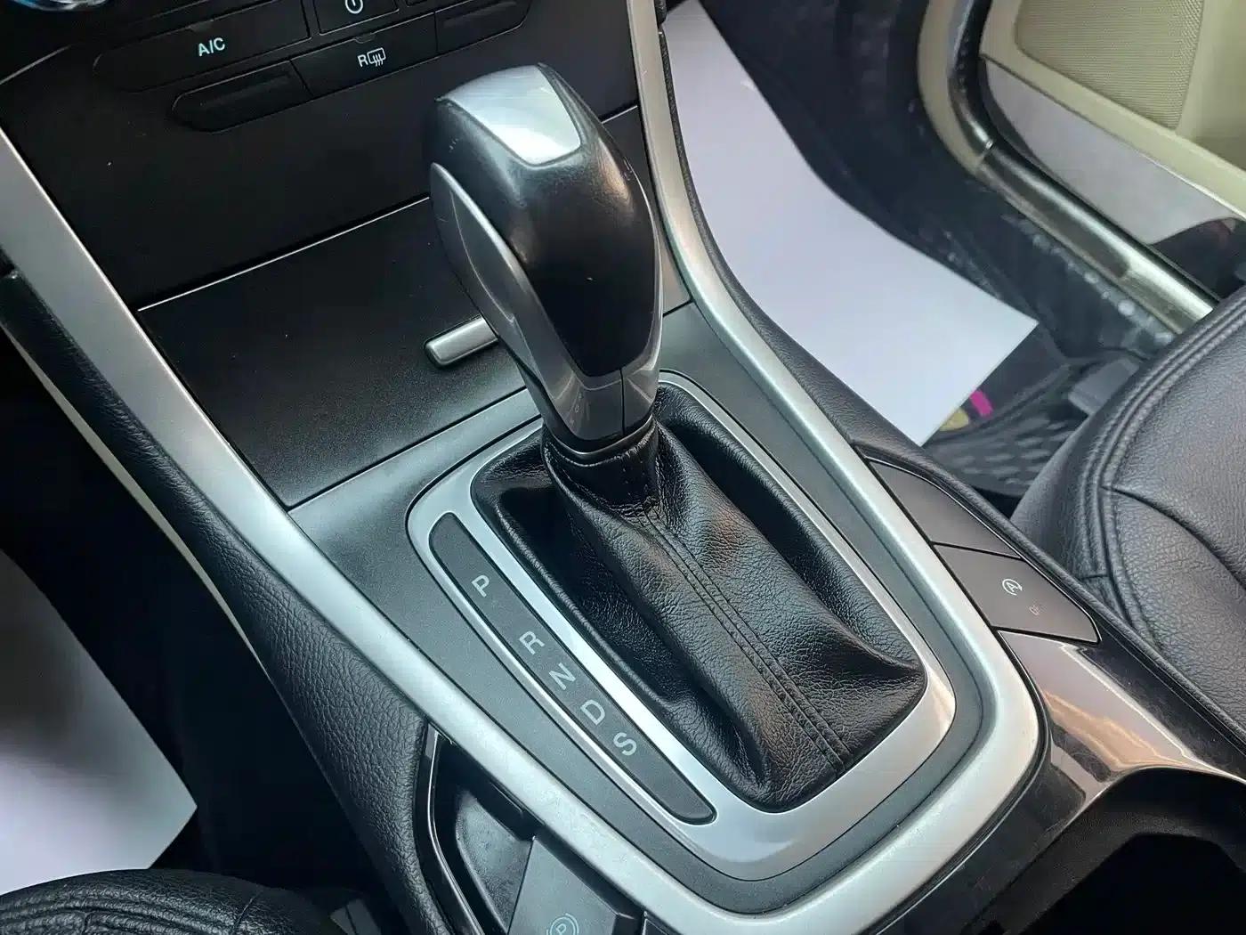 Edge 2018 EcoBoost 245 2WD Elite 5-seater (China V emission standard) — миниатюра 8