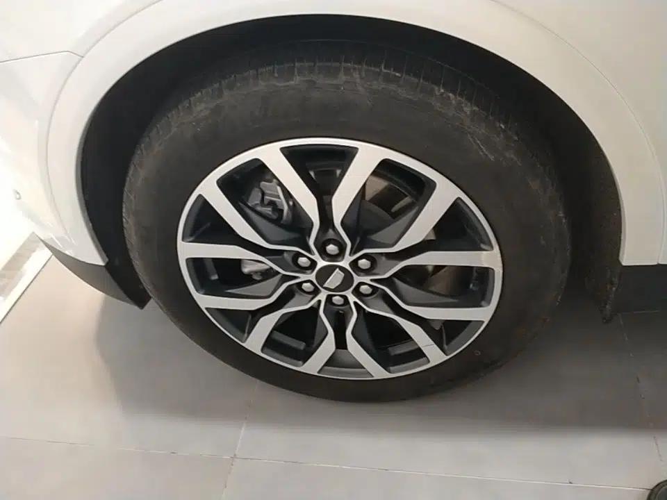 Cadillac XT5 2022 2.0T Four-Wheel Drive Luxury Version (Hummingbird Edition) — миниатюра 10