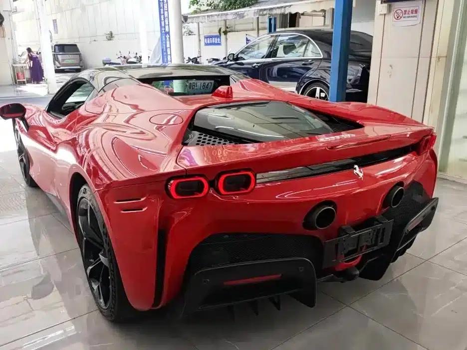 SF90 2021 3.9T V8 Spider — миниатюра 3
