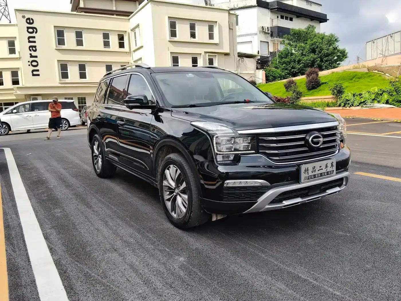Trumpchi GS8 2017 320T 2WD Luxury Intelligent Connected Edition (7-seater) — миниатюра 3