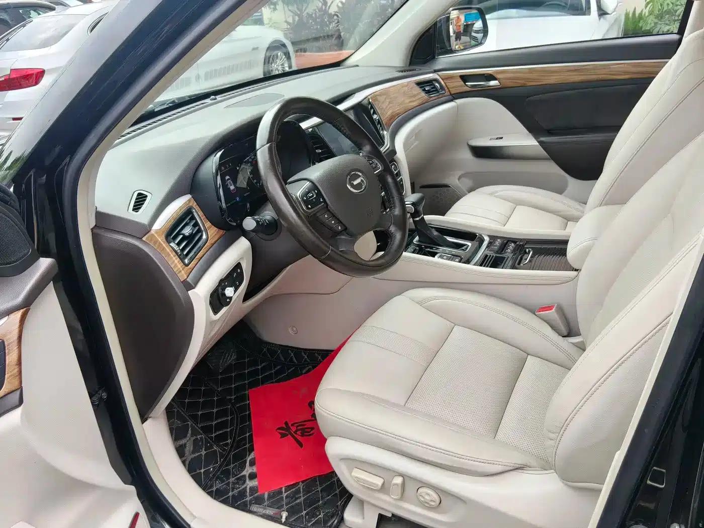 Trumpchi GS8 2017 320T 2WD Luxury Intelligent Connected Edition (7-seater) — миниатюра 5