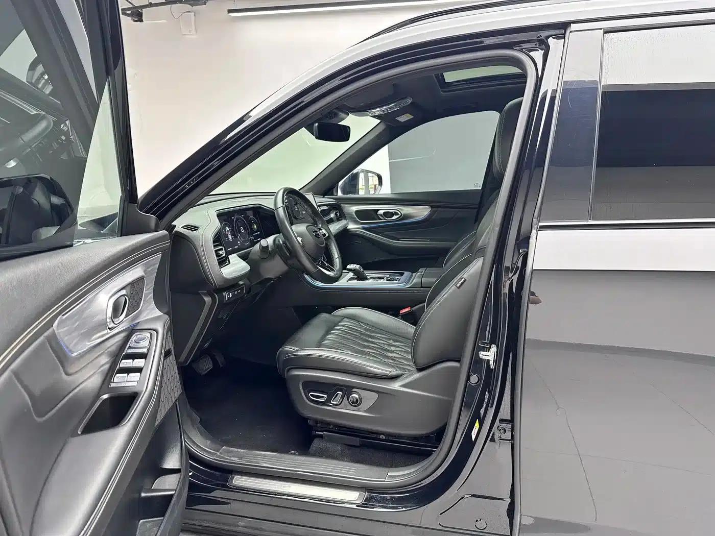 Trumpchi GS8 2022 Navigator Series 2.0TGDI 2WD Luxury Intelligent Connected Edition (7-seater) — миниатюра 12