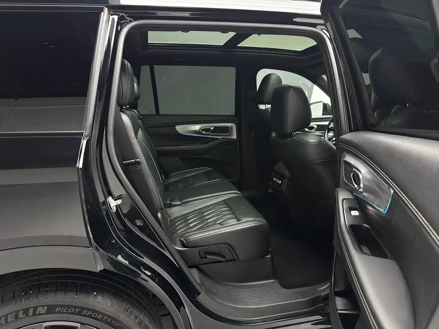 Trumpchi GS8 2022 Navigator Series 2.0TGDI 2WD Luxury Intelligent Connected Edition (7-seater) — миниатюра 13