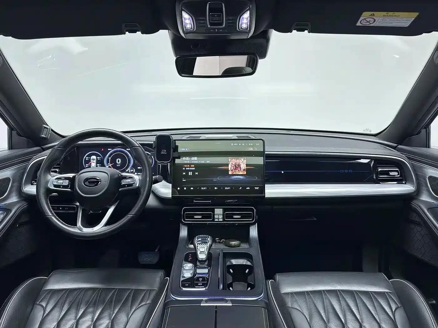 Trumpchi GS8 2022 Navigator Series 2.0TGDI 2WD Luxury Intelligent Connected Edition (7-seater) — миниатюра 16