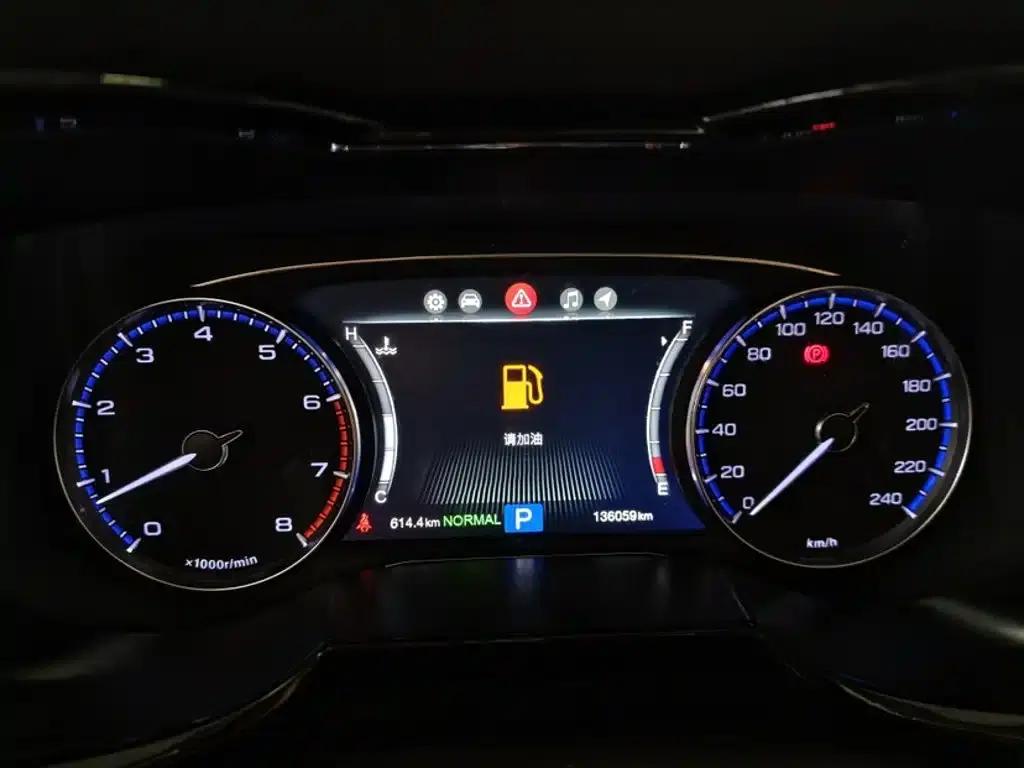 Trumpchi GS8 2017 320T 2WD Luxury Intelligent Connected Edition (7-seater) — миниатюра 3