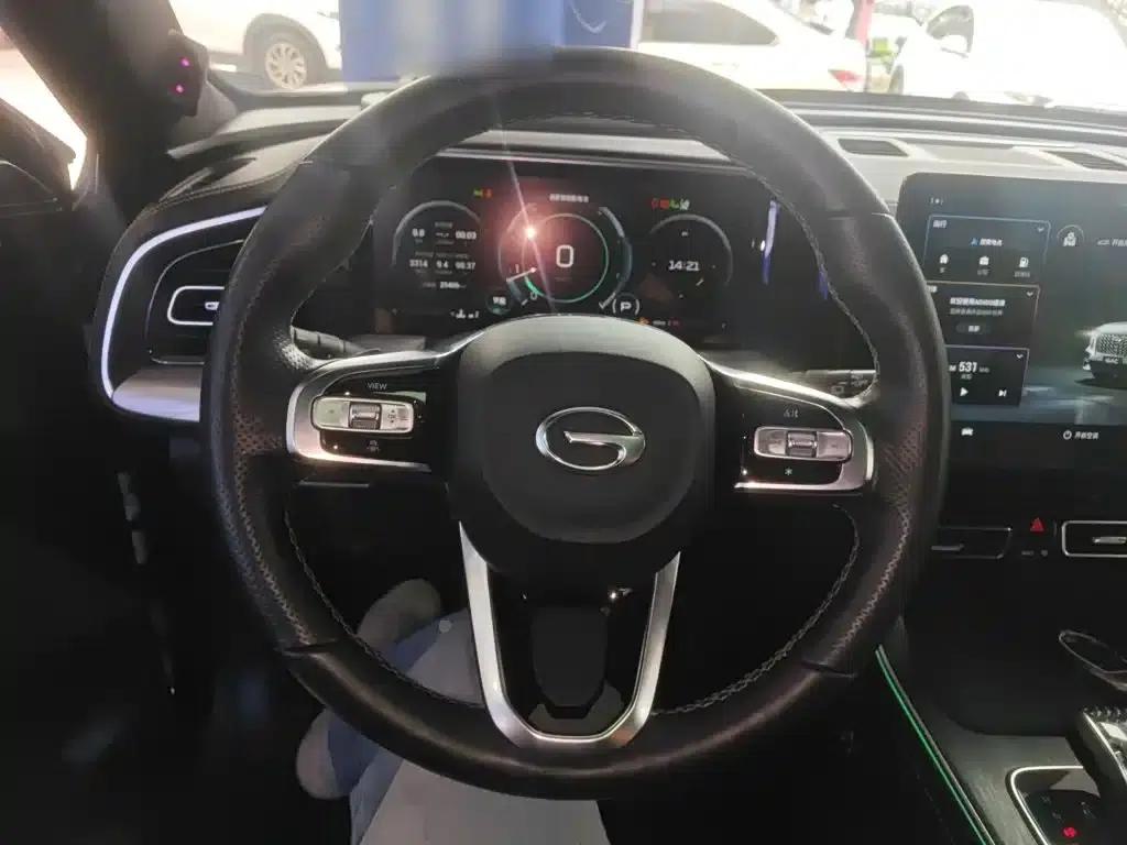 Trumpchi GS8 2022 Navigator Series 2.0TGDI 2WD Premium Edition (Six Seats) — миниатюра 11