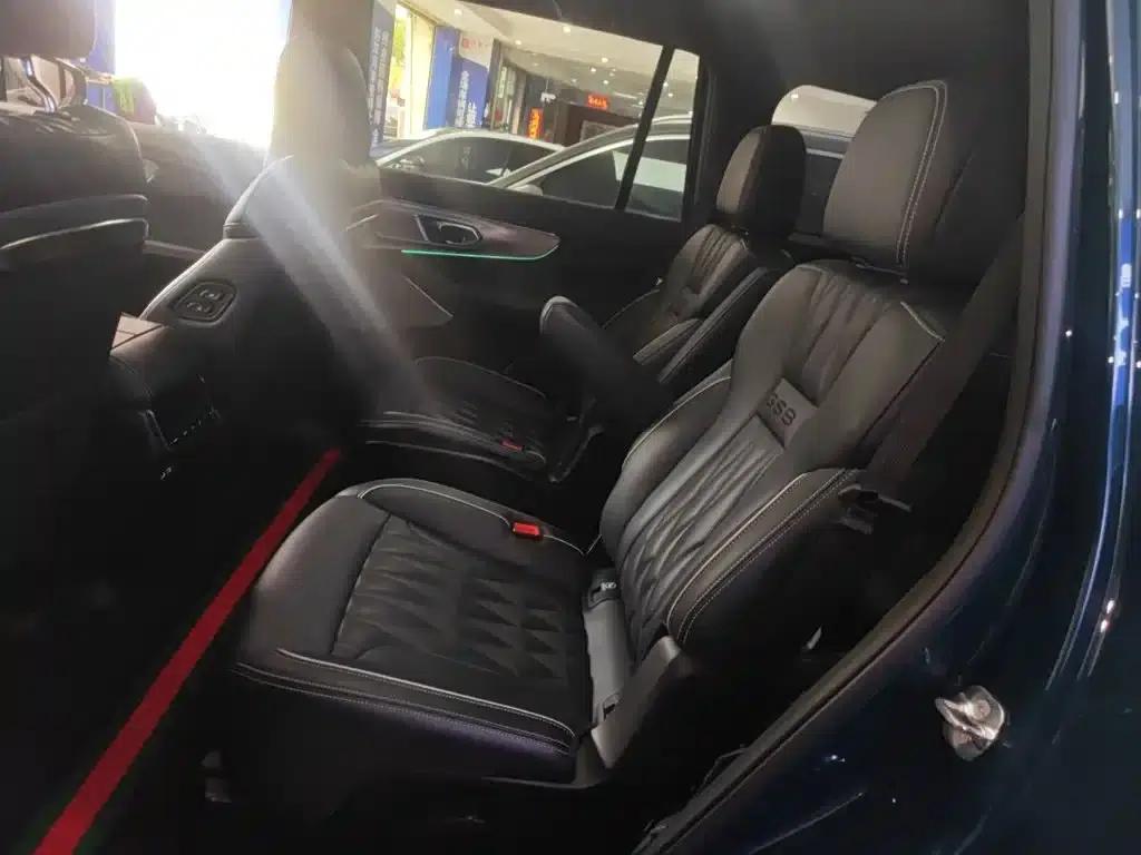Trumpchi GS8 2022 Navigator Series 2.0TGDI 2WD Premium Edition (Six Seats) — миниатюра 17