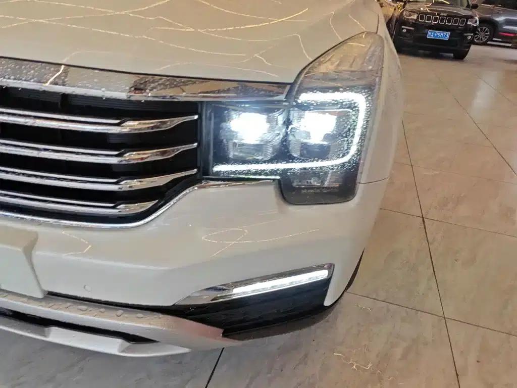 Trumpchi GS8 2017 320T 2WD Luxury Intelligent Connected Edition (7-seater) — миниатюра 3