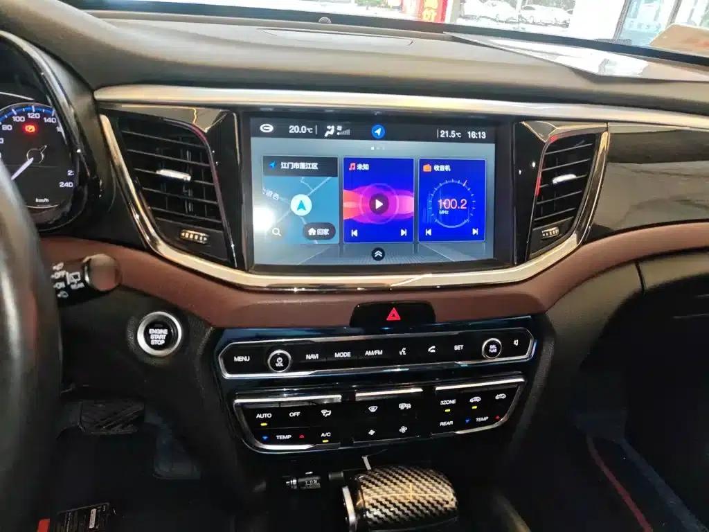 Trumpchi GS8 2017 320T 2WD Luxury Intelligent Connected Edition (7-seater) — миниатюра 9