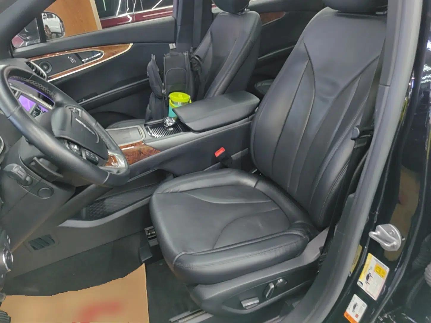 Lincoln Nautilus 2020 2.0T Four-Wheel Drive Luxury Edition — миниатюра 17