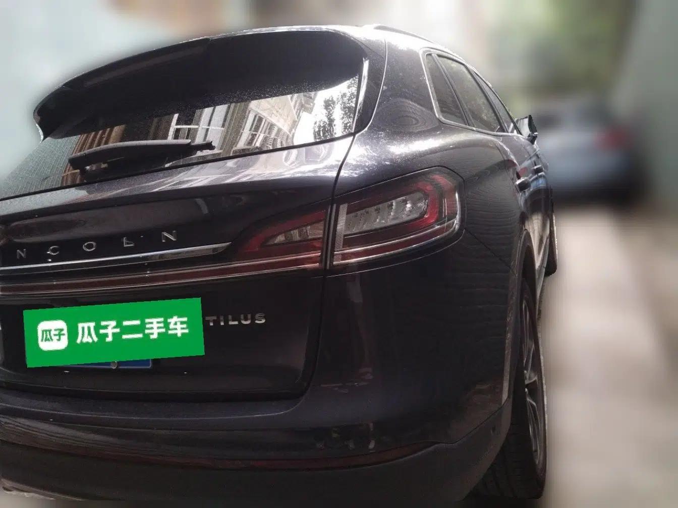 Lincoln Nautilus 2021 2.0T Four-Wheel Drive Luxury Edition — миниатюра 6