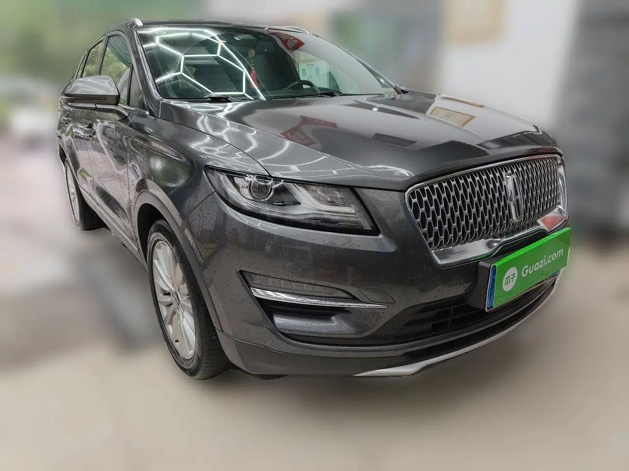 Lincoln MKC 2019 2.0T Two-Wheel Drive Luxury Edition China V Standard — миниатюра 3