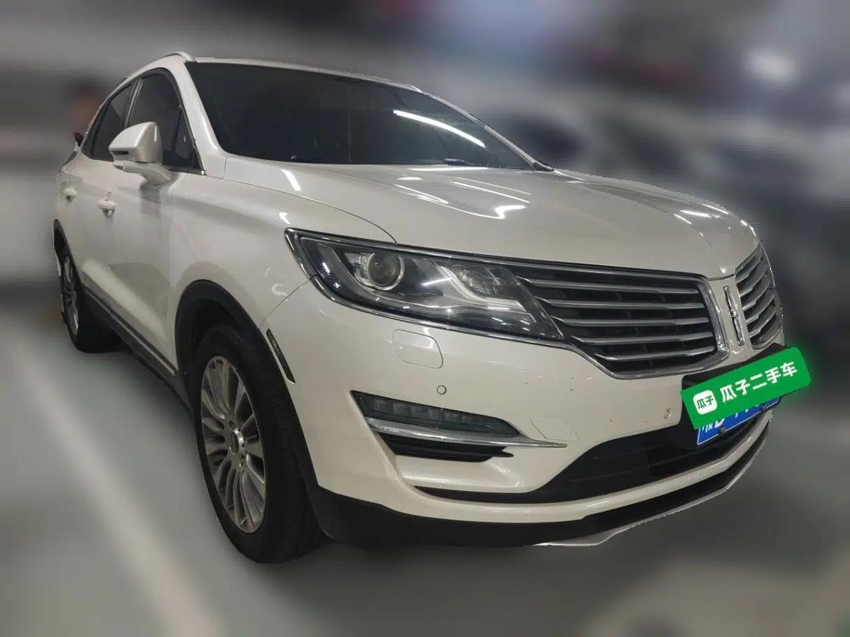 Lincoln MKC 2014 2.0T Four-Wheel Drive Luxury Edition — миниатюра 3