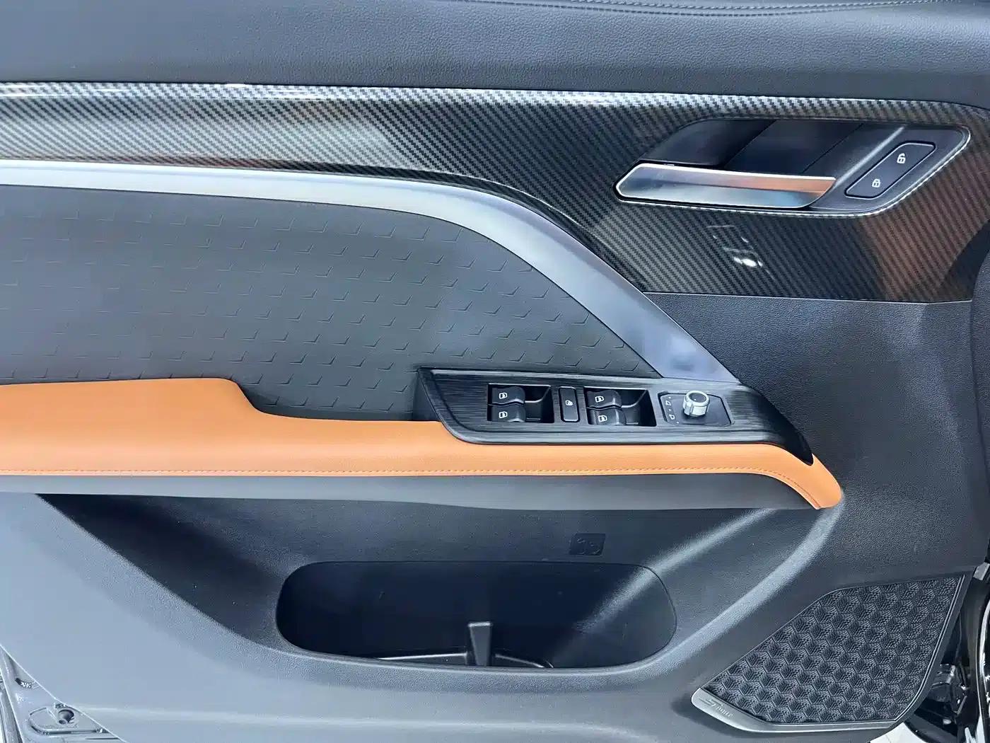 Haval H6 2023 National Trend Edition 1.5T Automatic Urban Edition — миниатюра 8