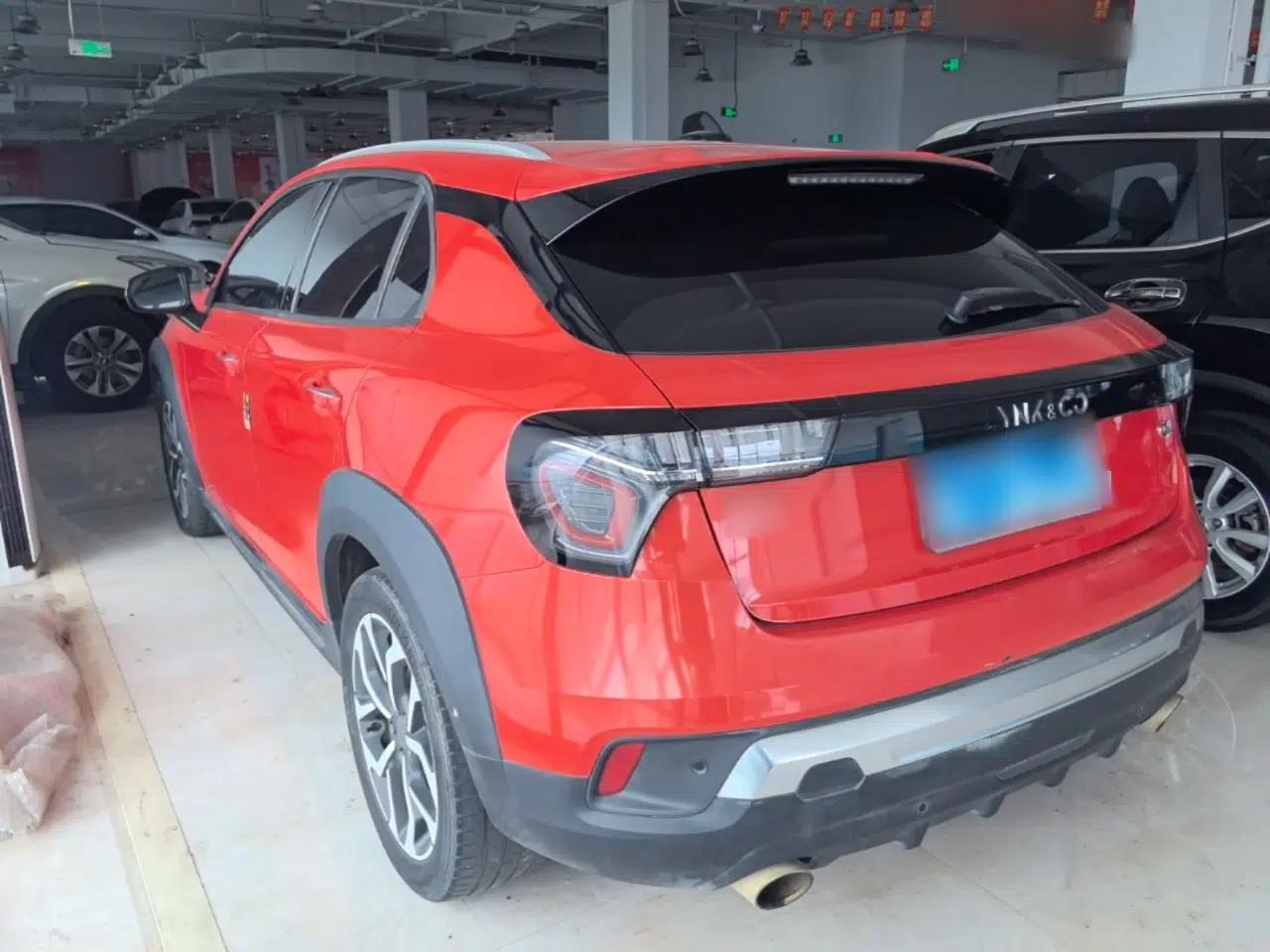 Lynk & Co 02 2018 2.0T Automatic Two-Wheel Drive Pro Edition China VI Standard — миниатюра 4